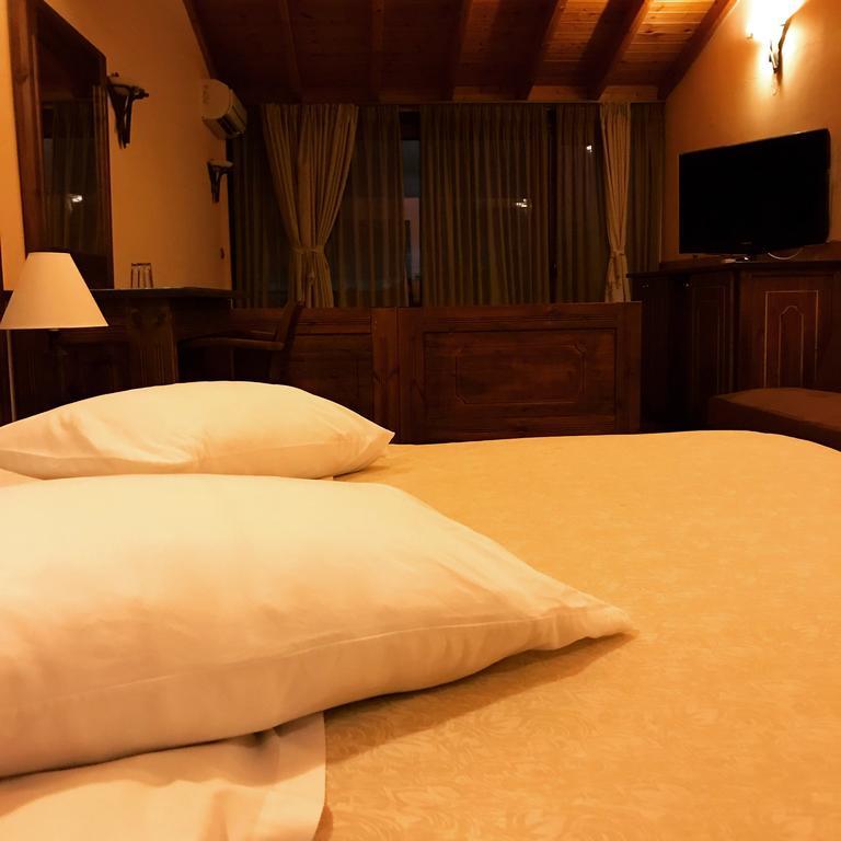 Hotel Loggas Sidhirokhorion Экстерьер фото
